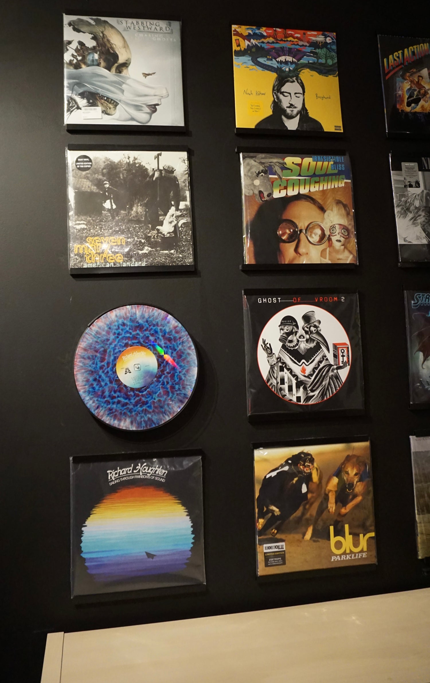 Vüe V2.0 - Vinyl Record Display